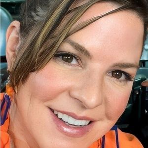 Meet your Posher, Jen